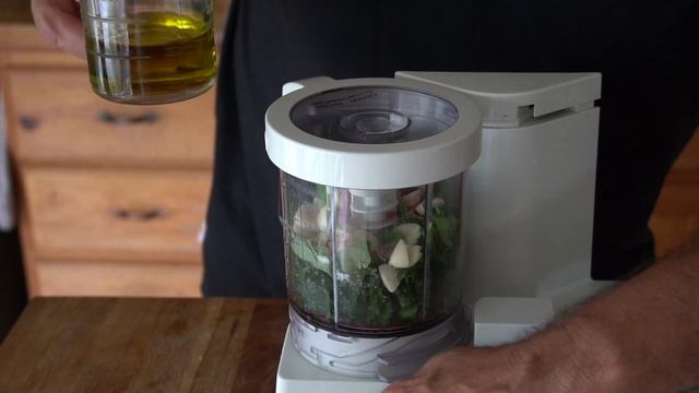 EASY CHIMICHURRI SAUCE | Ready in 5 minutes!