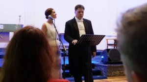 Евгения Красилова и Николай Дорожкин исполняют дуэт Флёр де Лис и Феба из мюзикла "Нотр-Дам де Пари"