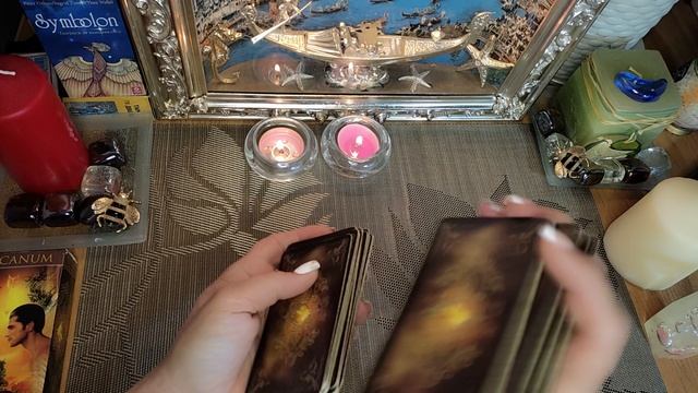 ЖАЛЕЕТ ЛИ ОН О ВАШЕМ РАСТОВАНИИ. Онлайн Таро расклад.