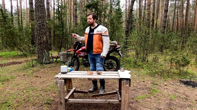 Килька в томате, плюс классика советской кухни, ну и Зид 250 смотреть онлайн