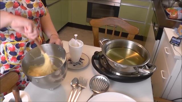 Дрожжевые пончики