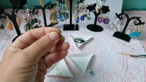 МАСТЕР - КЛАСС. КРАСИВЫЕ СЕРЁЖКИ СВОИМИ РУКАМИ! ЧТО ТАКОЕ КОННЕКТОР, ШВЕНЗА, ПОДВЕСКА?