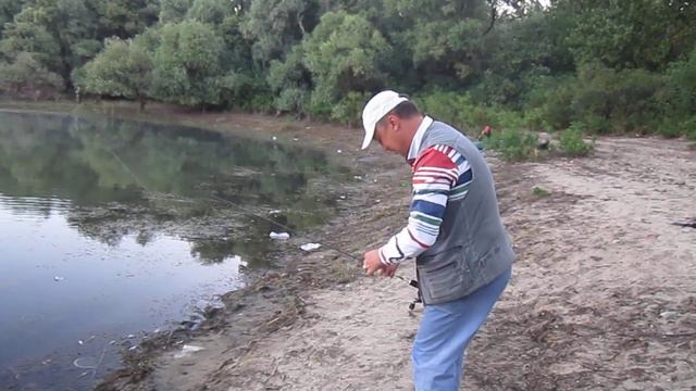 Abu Carcia Revo LT. Переделанная китайская палка. Окунь смотреть онлайн