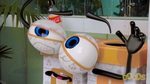 Trash Bin v.s Plastic! | DOODS