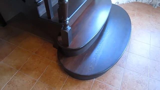Деревянная лестница