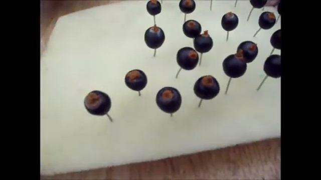 Смородина и листики из полимерной глины! смотреть онлайн