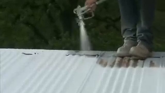 Бързо и лесно изолиране на метален покрив с хидроизолация с течна гума Isoflex-Universal смотреть онлайн