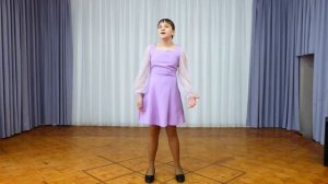 " Русская сторонка" - муз. Е. Филипповой, слова В. Бредиса.