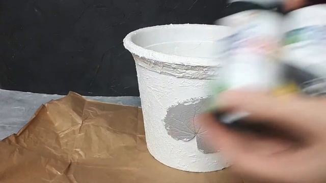 ПЕРЕДЕЛКА ПЛАСТИКОВОГО ГОРШКА В КАМЕННОЕ КАШПО