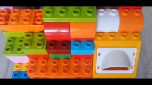 Сделали для хомяка Стёпи самый большой лабиринт из Lego duplo .