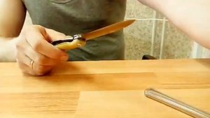 самодельный складной нож 14 из столового ножа и с накладкой из стекловолокна