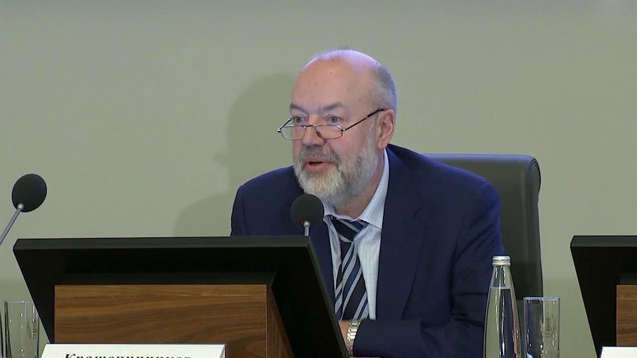 Созданная президентом рабочая группа приступила к подготовке предложений по изменениям в Конституцию