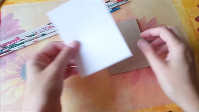 DIY: Фоторамка из газетных трубочек