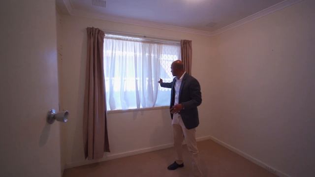 123 Streatham Street, Beckenham. 809sqm for this much? Crazy price. смотреть онлайн