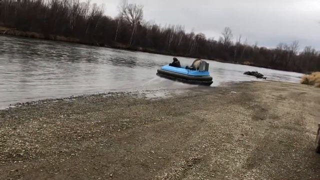 Аэролодка на воздушной подушке Ермаковское