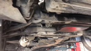 Как поменять подушки двигателя на Мерседес 310 двигатель 3.5лит