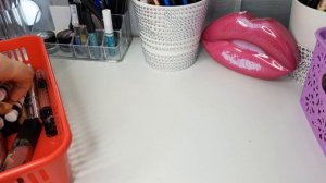 РАСХЛАМЛЕНИЕ/ ВЫБРАСЫВАЮ ВСЕ ПОМАДЫ! ЧАСТЬ 2