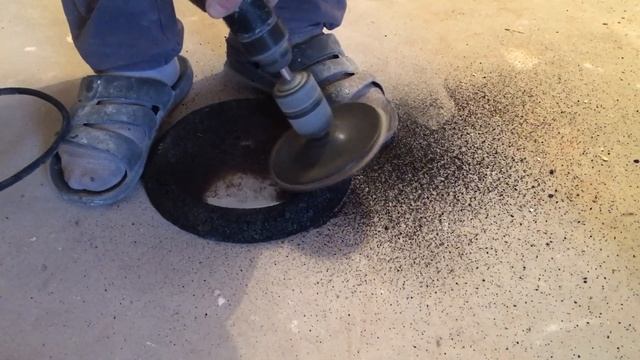 Очищаем сковороду, от нагара смотреть онлайн