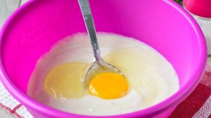 Манник с яблоками и творогом на кефире