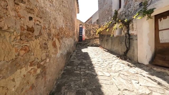 Неизвестная Испания. Болбайте - пуэбло с крепостью и рекой. ч.2. Прогулка по пуэбло. смотреть онлайн