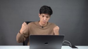 Что делать если айфон завис на логотипе Apple и не включается?