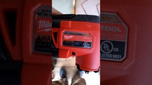 Мультитул реноватор Milwaukee 2626-20 краткий обзор.