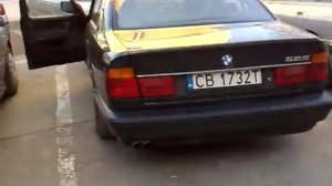 Small Cold Start -5°C BMW e34 M50 525i 1992 Mileage: 493337km