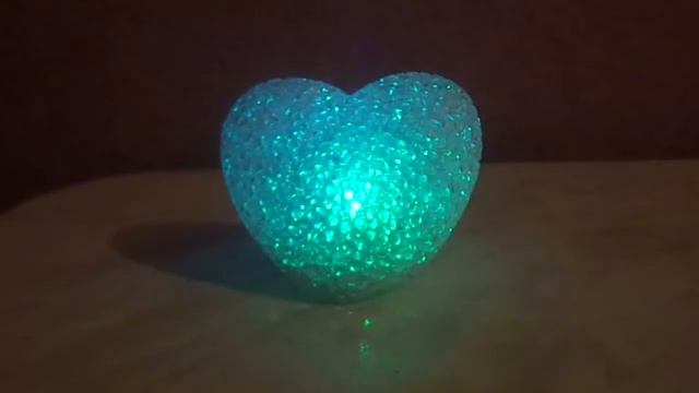 Ночник на батарейках Betqu "Сердце" смотреть онлайн