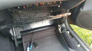 BMW E46 Установка камеры заднего вида.