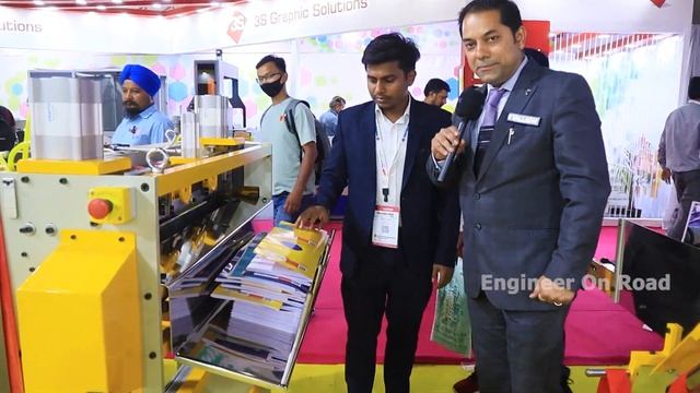 कागज डालो नोटबुक बनकर निकलेगा | Fully automatic notebook making machine | stallion Machinery | смотреть онлайн