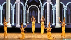 Золотые пальцы (из балета Р. Глиэра «Красный мак»)