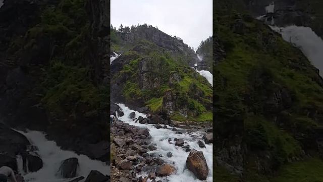 Låtefossen Waterfall