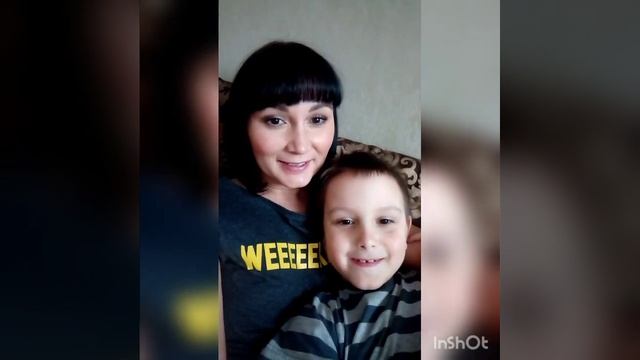 Играем с мамой. Игра "Четвертый лишний" смотреть онлайн