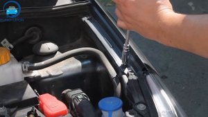 Установка амортизаторов капота на Chevrolet Aveo t255 / Nexia, Ravon R3 / Nexia