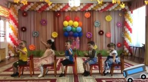 Песня-танец "Мы в автобусе сидим", http://dksoln.tilda.ws/#rec359063574 записывайтесь на занятия