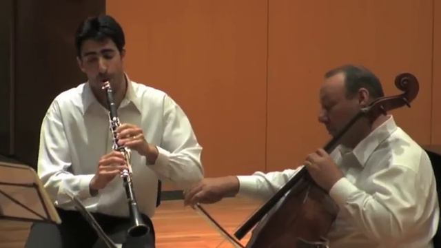 Beethoven: Trio for Clarinet, Cello, & Piano in B-flat Major, Op. 11 1st Movement смотреть онлайн