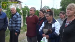 Бойцы НМ ЛНР спасли мать и семерых детей в пригороде Северодонецка