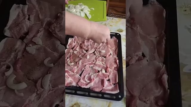 Как приготовить "Мясо по-французски"? смотреть онлайн