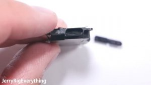 ЧТО ВНУТРИ iPhone 7 | РАЗБЕРАЕМ Айфон 7 | ТЕСТ НА ВОДОСТОЙКОСТЬ ДЕТАЛЕЙ