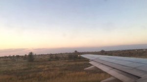 Взлёт из аэропорта  "Zarzis" (остров Джерба, Тунис) на фоне заката