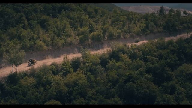 V-STROM 800DE | Official Promotional Video | Suzuki