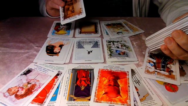 Jemand entscheidet sich dafür, ein Geschenk was für einen bestimmst ist, anzunehmen - LICHTAUFSTIEG смотреть онлайн