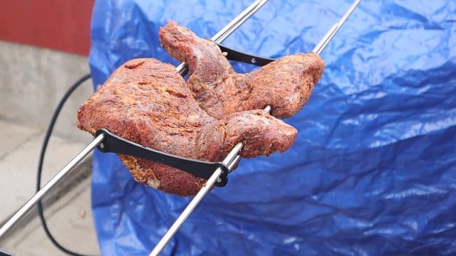 TRI-TIP with Meat Church Holy Cow Rub on the KANKA GRILL смотреть онлайн