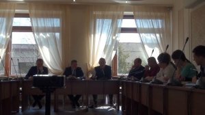 Александр Морозов на круглом столе по программе капитальных ремонтов дворов.mp4