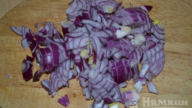 Самса из рубленного мяса и дрожжевого теста