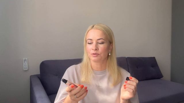 ТОП-3 КРАСИВЫХ ВАНИЛЬНЫХ АРОМАТА/L'Artisan Parfumeur/Juliette Has A Gun/Maison Tahité смотреть онлайн