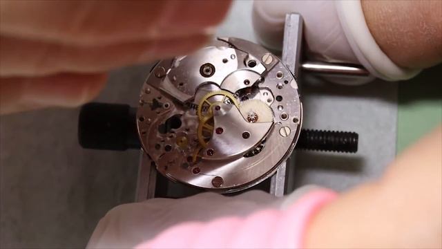 A 1962 Longines Flagship with caliber 341 - what a gem! смотреть онлайн