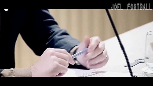 Luis Enrique vs Robert Moreno: los detalles y los gestos de las dos ruedas de prensa смотреть онлайн