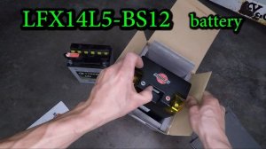 How to replace the battery in a BMW F650 GS Dakar