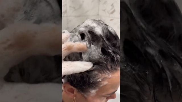 Волосы, как после салона!Бюджетная находка #обзор #beauty #wildberries #ozon смотреть онлайн